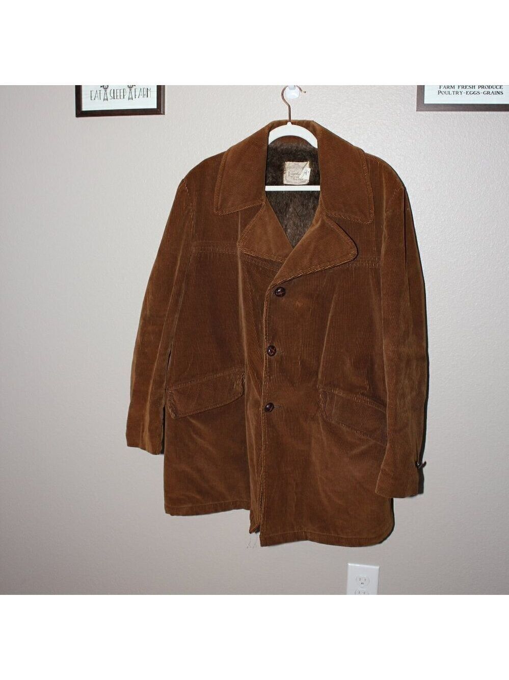 The Vagabond Finest Outerwear by Rich Sher Vintage Mens Corduroy Barn Coat Sz 45